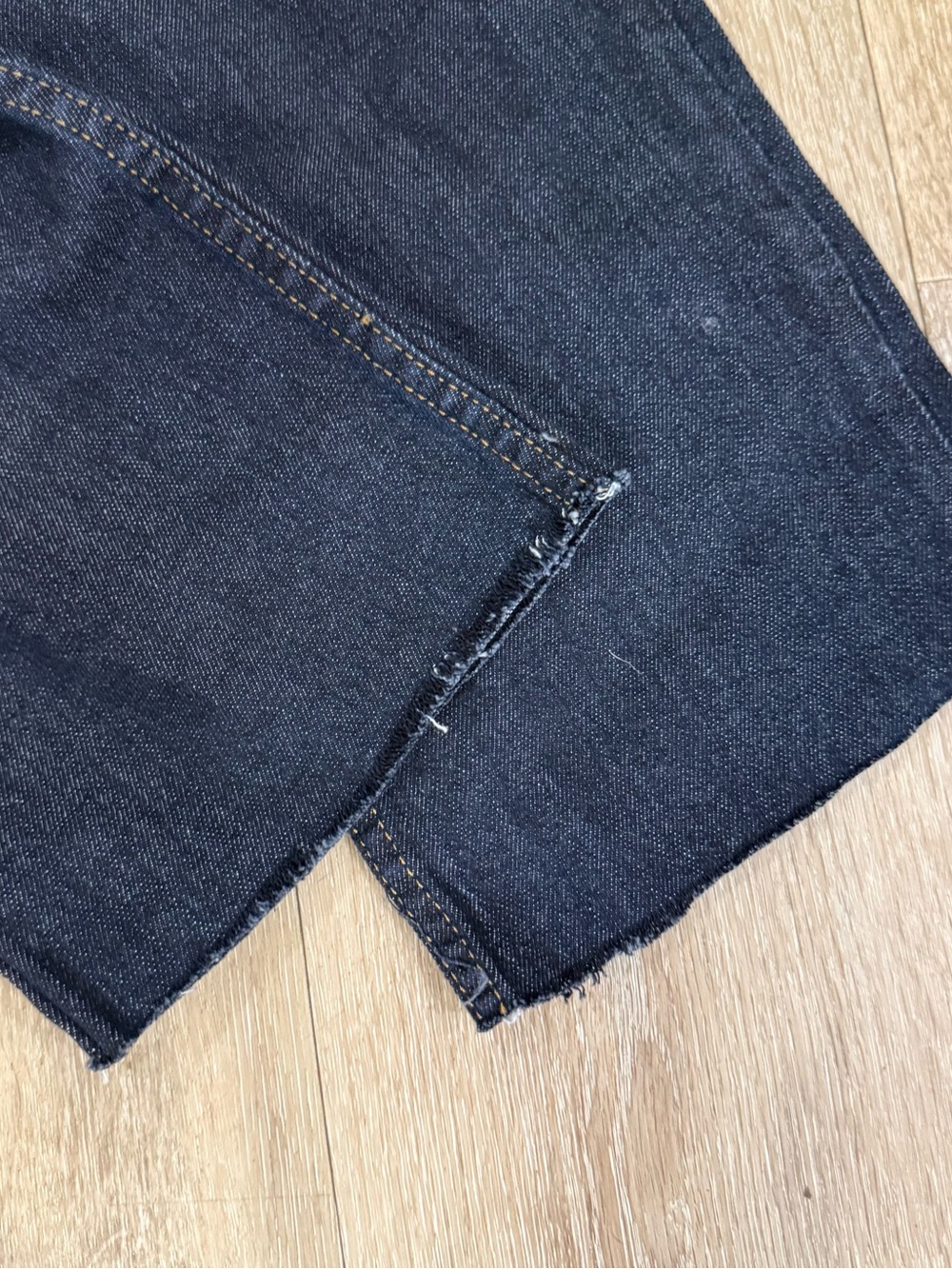 Michael Kors Men's Indigo Straight-Leg Jeans - Picture 5 of 6